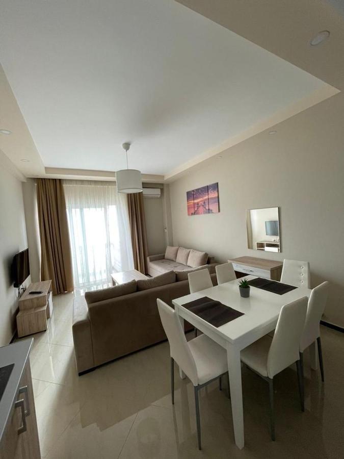 Seaside Apartmens Sarandë エクステリア 写真