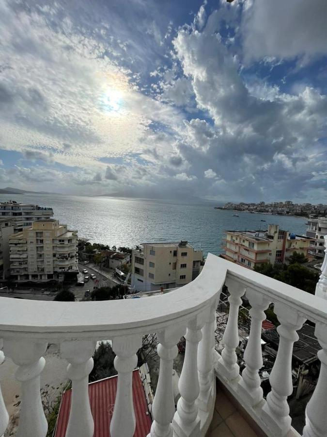 Seaside Apartmens Sarandë エクステリア 写真