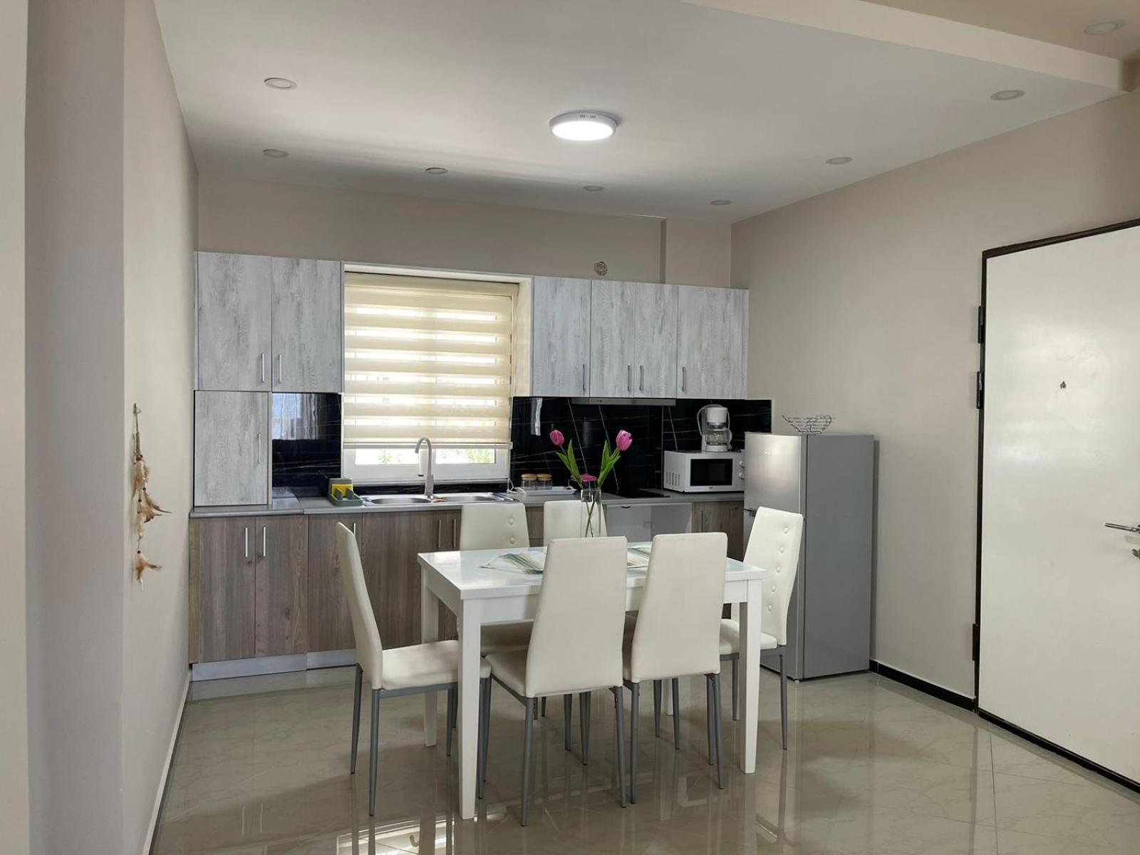 Seaside Apartmens Sarandë エクステリア 写真